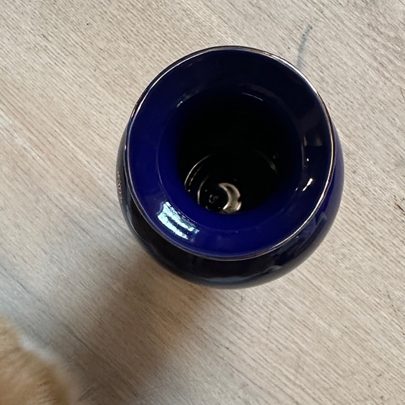 VINTAGE | 1970’s Japanese Cobalt Blue Floral Hand Painted Vase - Picture 3 of 13